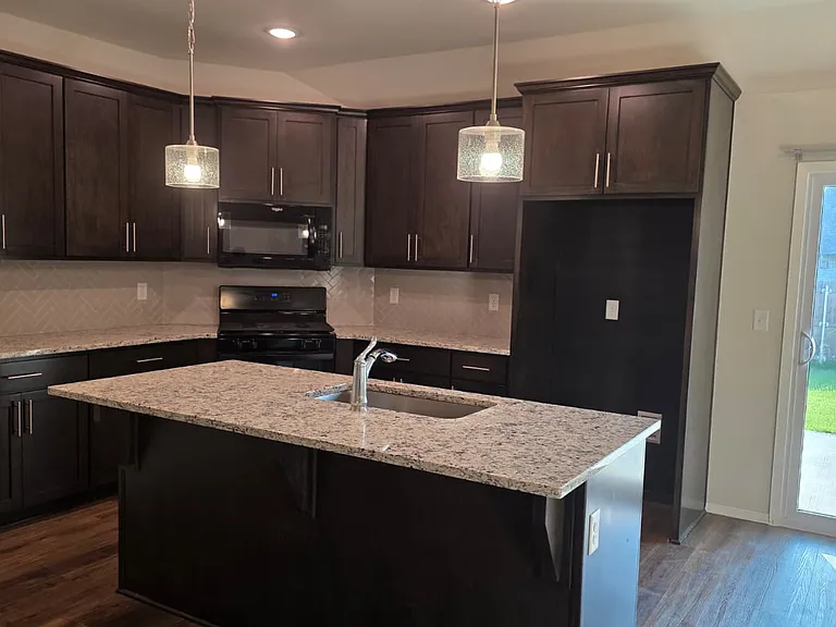 12462 S Maplewood Ave — Photo 18