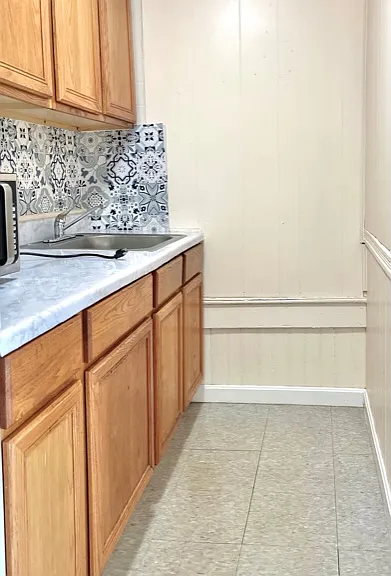 77 Gershom Ave #2 — Photo 2