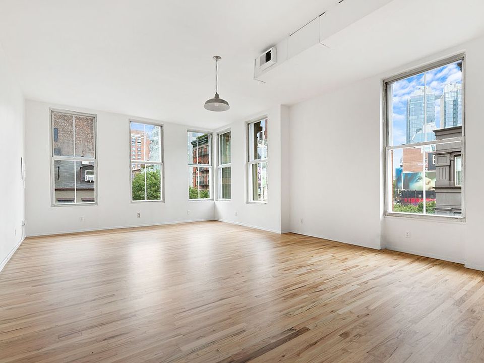 1st image of 500 Broome St Fl 3
