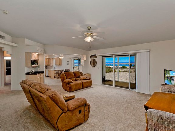 5th image of 1305 Tanqueray Dr