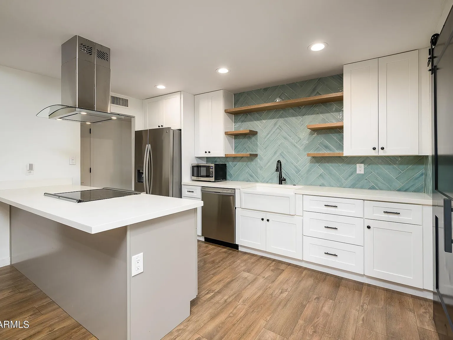 4 bed, 1258 sqft, $2,500 — Photo 4