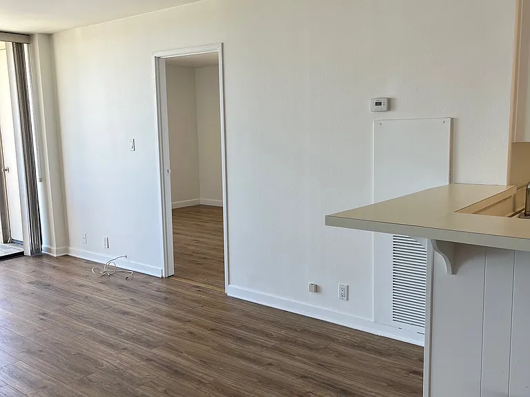 1750 E Ocean Blvd #1103 — Photo 7
