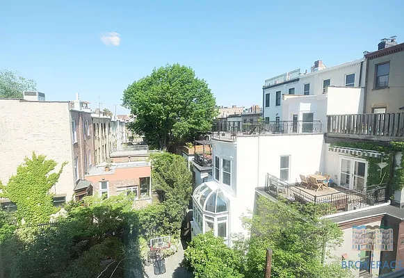 Rented by SBJ Brokerage, LLC | media 42