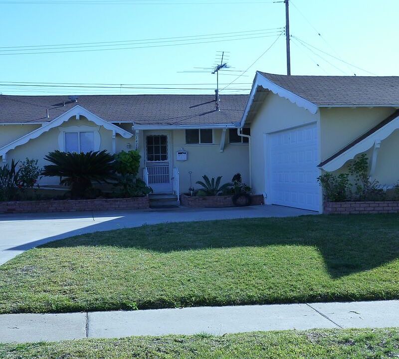 1st image of 14714 Grayville Dr