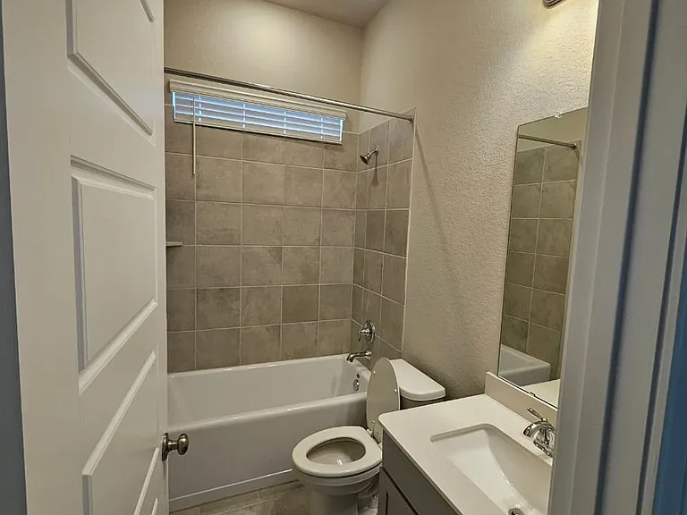 3005 Heights Blvd — Photo 17