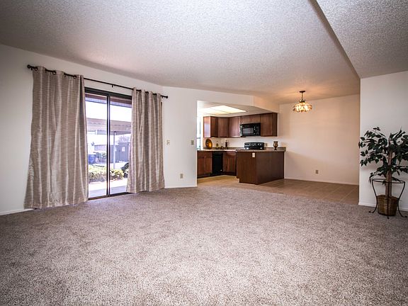 4th image of 440 W Citricado #9
