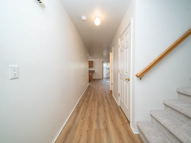 223 Tucker St — Photo 11