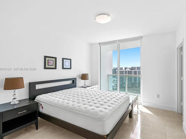 19400 Turnberry Way #1731 — Photo 11