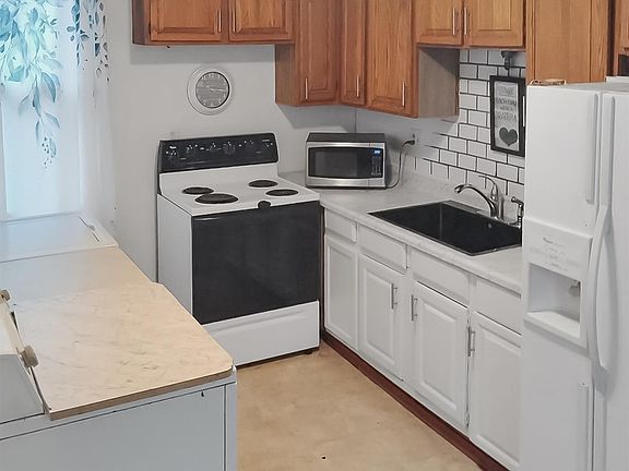 5th image of 228 Morris Ave
