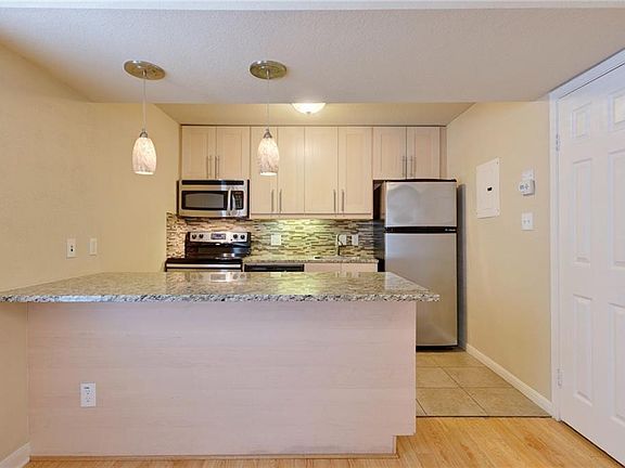 5th image of 7685 Northcross Dr Unit 605