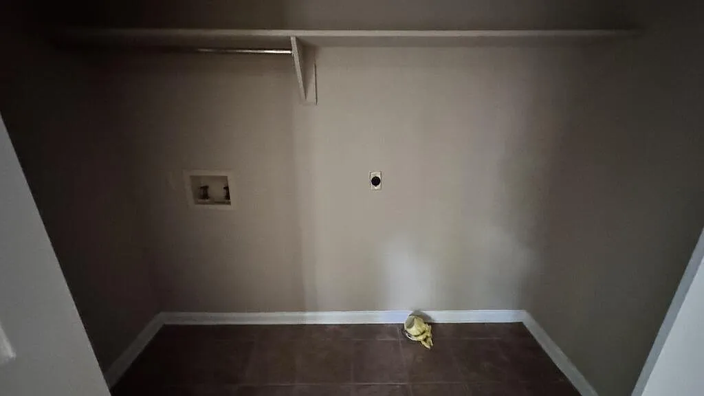 2 bed, $1,200 — Photo 3