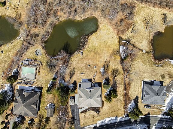 3rd image of 24 Rue Rosedale Bay
