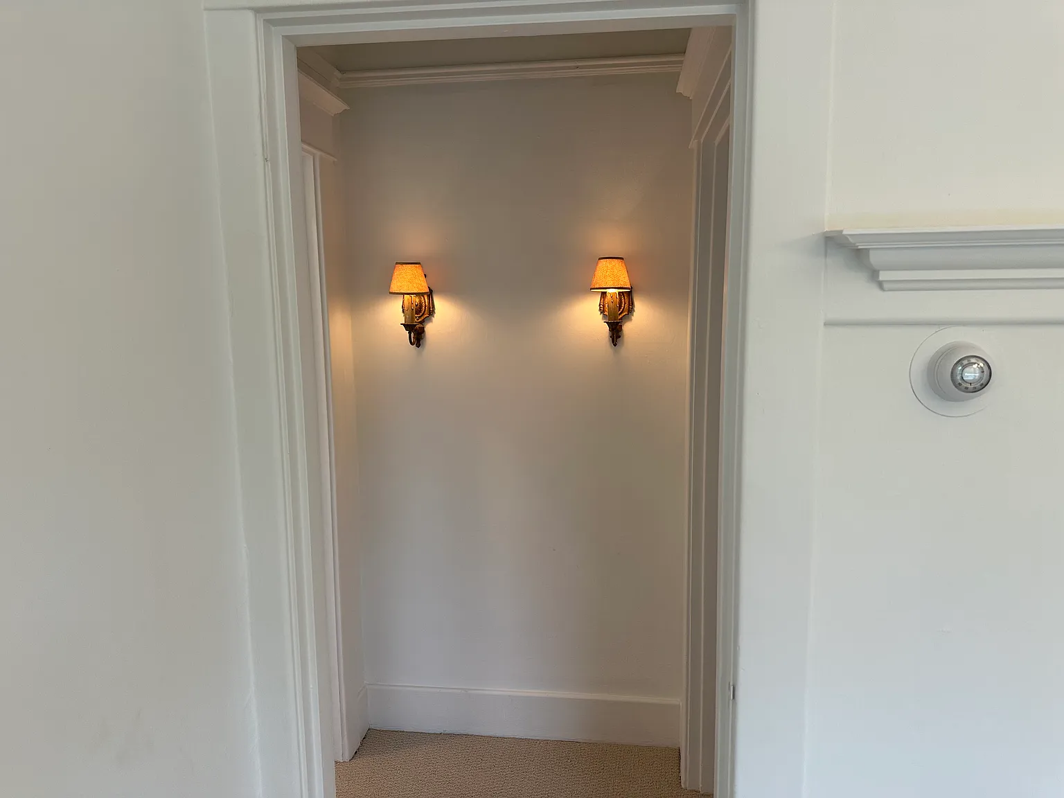2 bed, 900 sqft, $2,750 — Photo 3