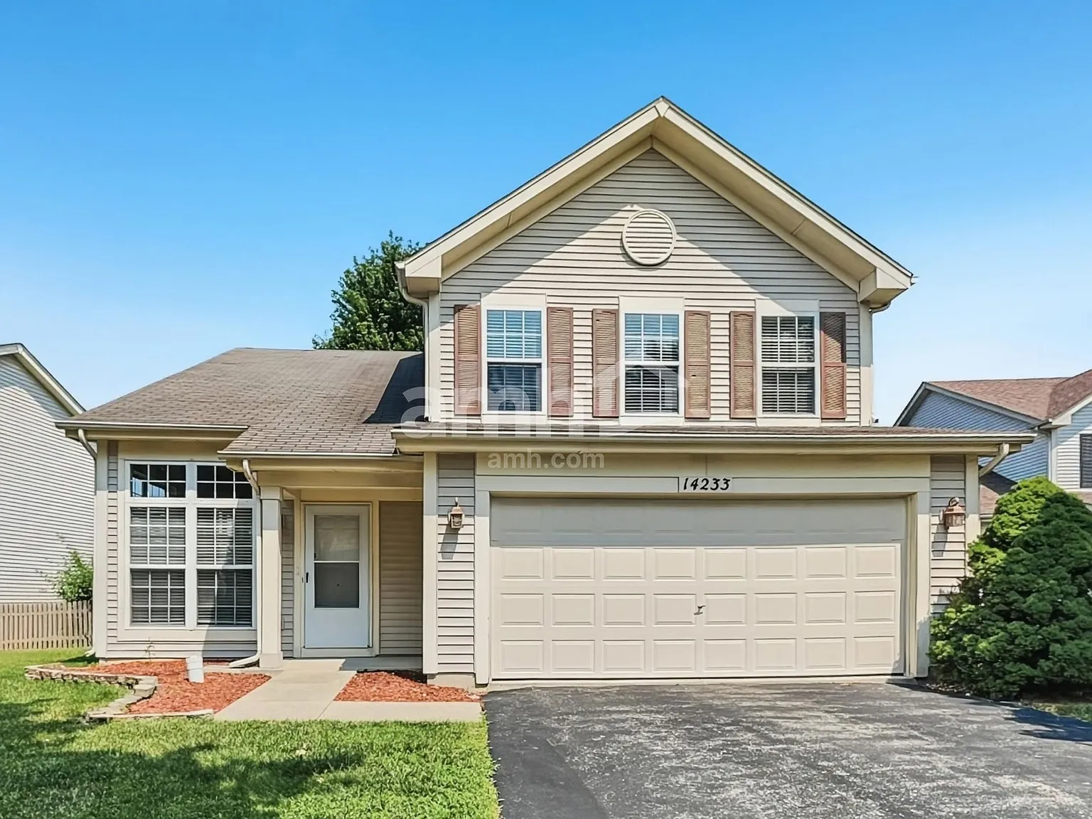 4 bed, 2.5 bath, 2031 sqft, $3,240 — Photo 1