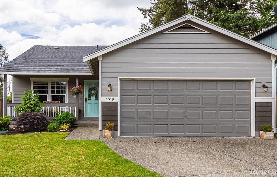 1st image of 4024 86th St E