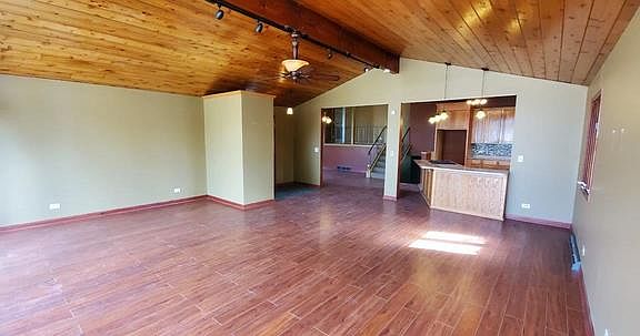 3rd image of 845 Greenwood Ave