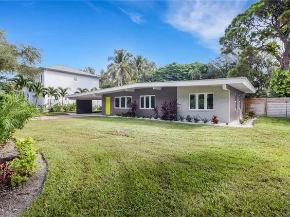 5150 Sand Dollar Ln, Naples, FL 34103