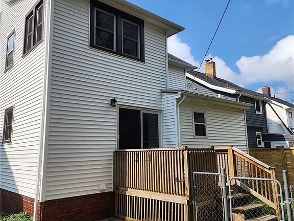 4th image of 15540 Lakewood Heights Blvd