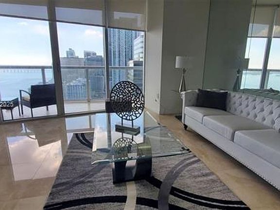 3rd image of 495 Brickell Ave APT 3009