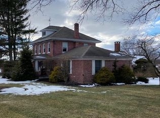 4565 Paradise Rd, Dover, PA 17315