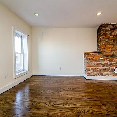 Rented by Nooklyn NYC LLC | media 8