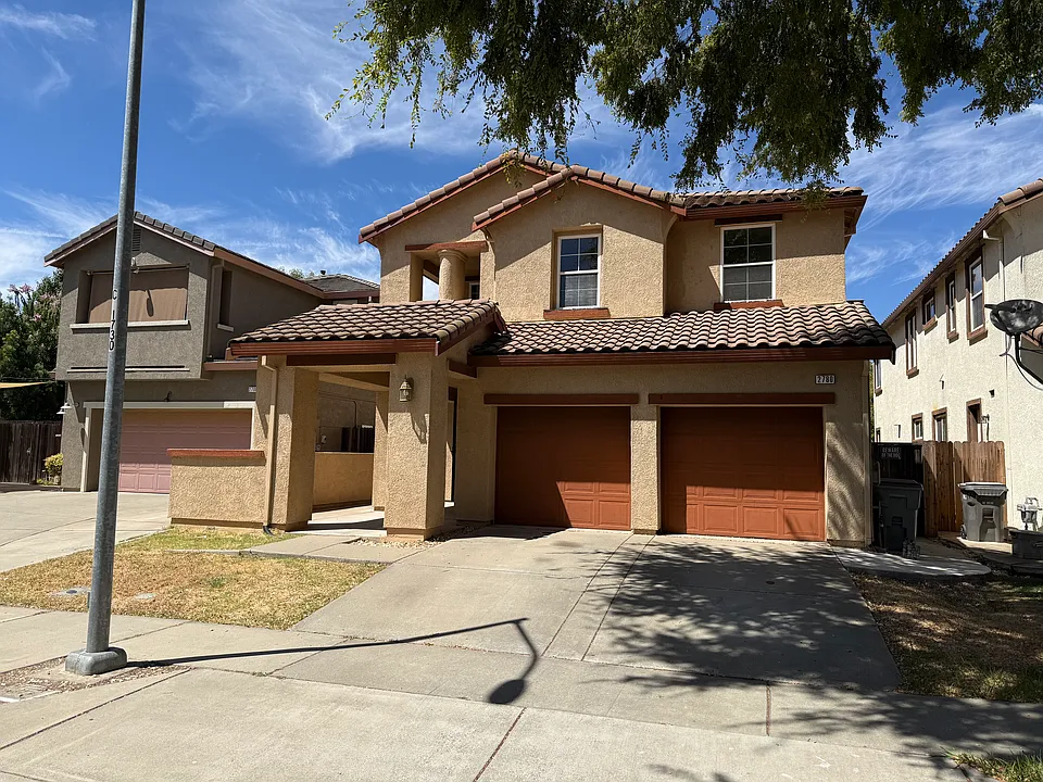 2780 Rogue River Cir