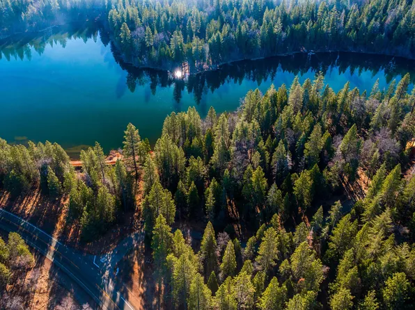 Chateau Dr, Shingletown, CA 96088