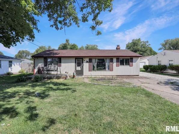 5411 W Janet Ct, Peoria, IL 61607