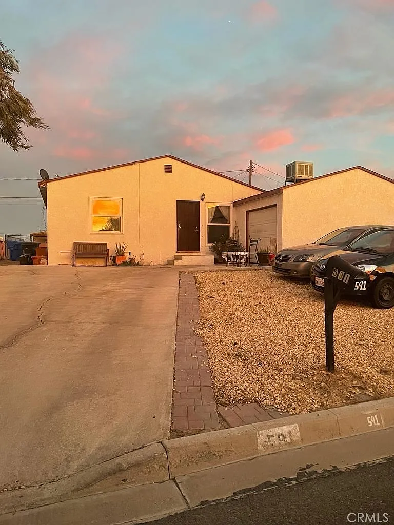 2 bed, 840 sqft, $1,650 — Photo 4