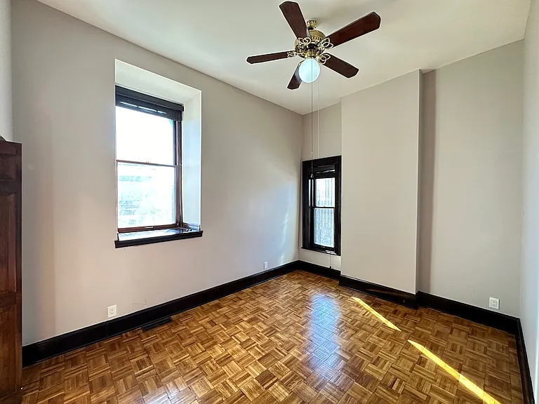 238 S Ashland Ave #2 — Photo 16
