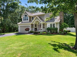 15 Katie Dr, Warren, RI 02885