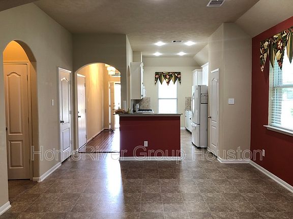 2nd image of 3502 Jamison Landing Dr