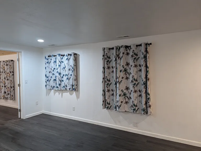 1210 Madison St — Photo 90