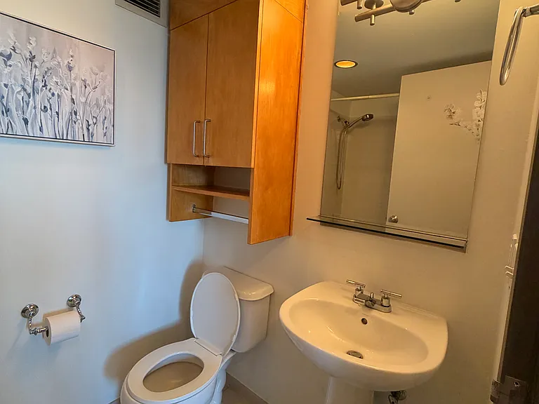 111 SW Harrison St #7H — Photo 20