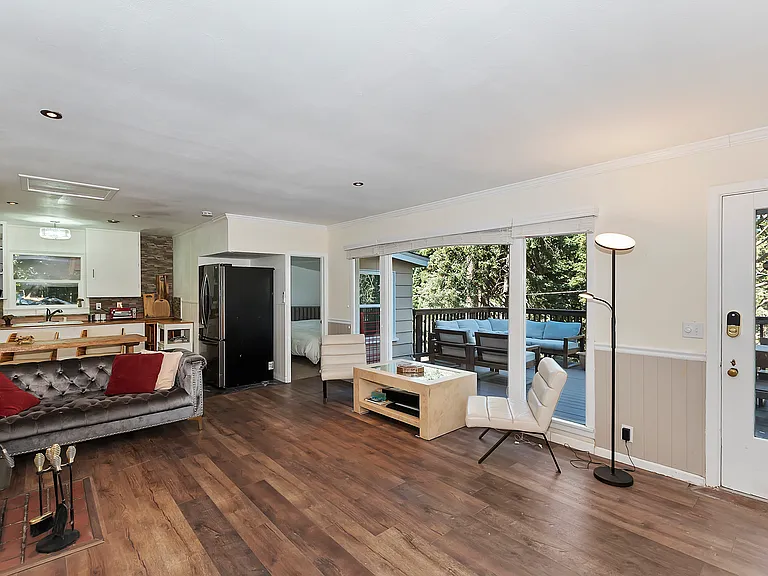 831 Blue Ridge Dr — Photo 10