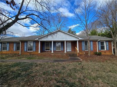 1125 New Garden Rd, Greensboro, NC, 27410