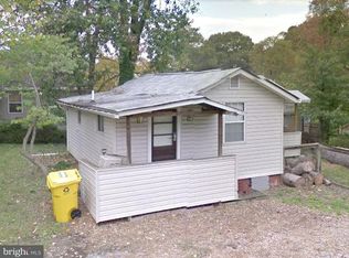 1409 Circle Dr, Edgewater, MD 21037