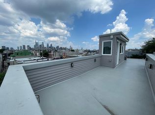 1318 S 22nd St, Philadelphia, PA 19146