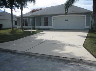 1250 Camero Dr, The Villages, FL 32159