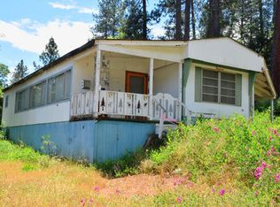 20799 Mammoth Dr, Lakehead, CA 96051