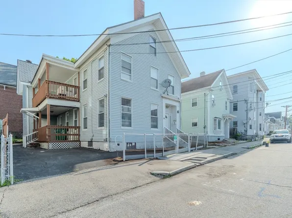 36 3rd St, Lowell, MA 01850