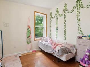 1912 Ingersoll St #B, Philadelphia, PA 19121