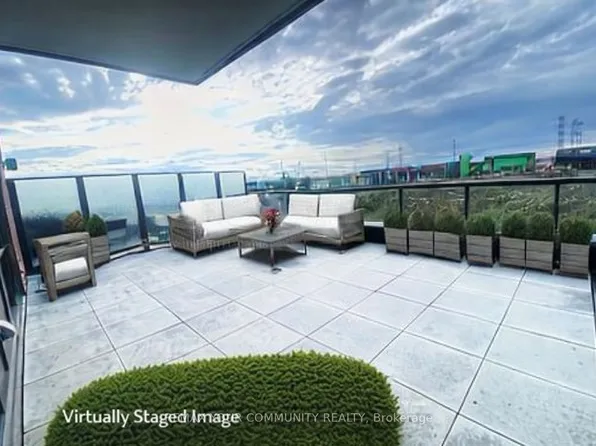 2550 Simcoe St N #206, Oshawa, ON L1L 0R5