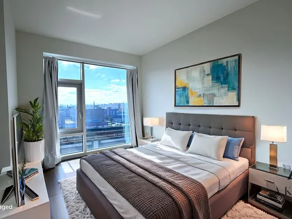 43-46 39th Place image 3 of 4