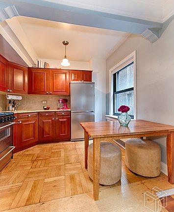 4th image of 296 Lexington Ave #5A