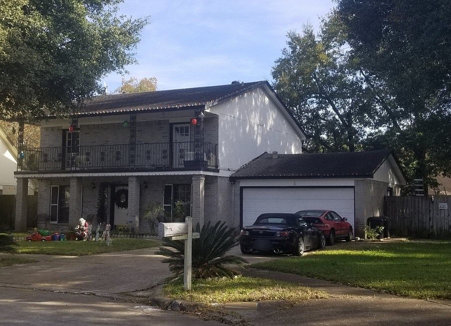 2nd image of 10410 Sky Hawk Dr