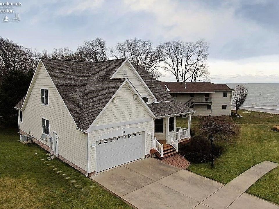 1st image of 100 Cottage Cove Dr