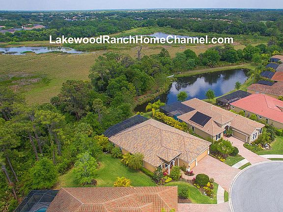 3rd image of 7692 Silverwood Ct