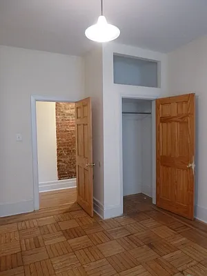 Rented by Bohemia Realty Group | media 18