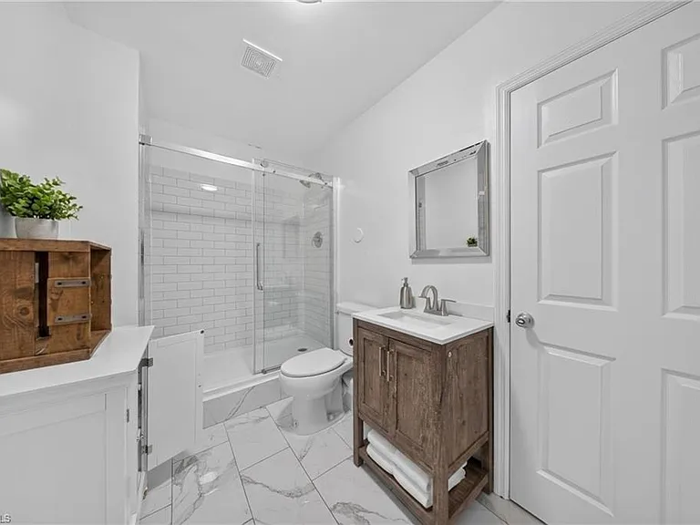 5191 Coral Wood Dr — Photo 31